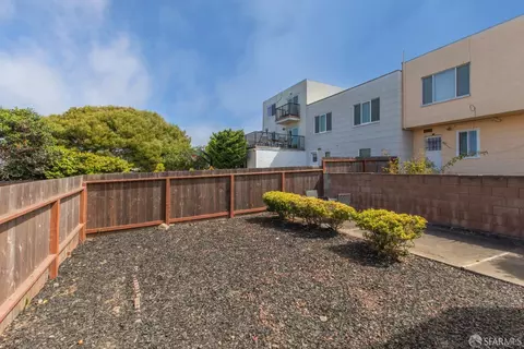 Exterior - 3118 Rivera St, San Francisco, CA 94116 photo 8 of 23