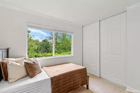 Bedroom - 375 Montecillo Dr, Walnut Creek, CA 94595 photo 8 of 9