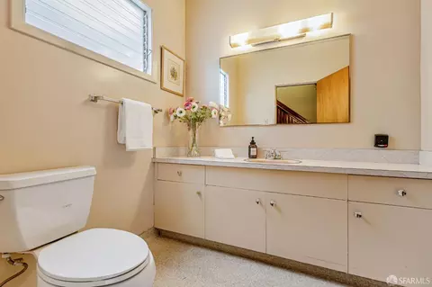 Bath - 612 12th Ave, San Francisco, CA 94118 photo 1 of 4