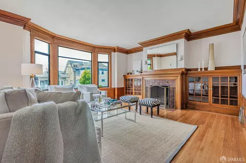 Living - 612 12th Ave, San Francisco, CA 94118 photo 1 of 4