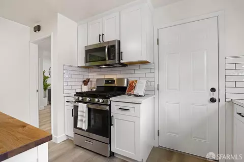 Kitchen - 688 Garside Ct, San Leandro, CA 94579 photo 4 of 8