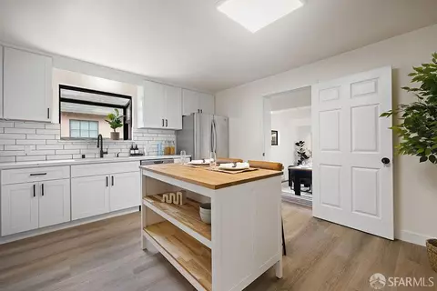 Kitchen - 688 Garside Ct, San Leandro, CA 94579 photo 1 of 8