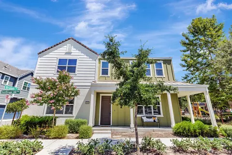 3818 Brumm Ct, Pleasanton, CA 94566