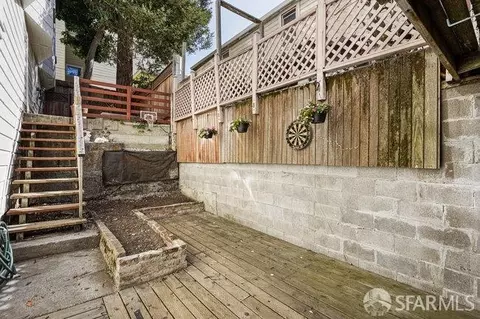 Exterior - 1565 Clay St, San Francisco, CA 94109 photo 17 of 22