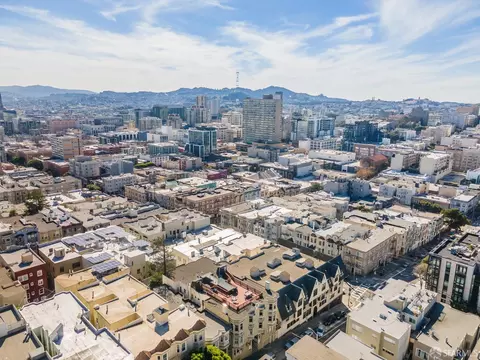 View/Area - 1565 Clay St, San Francisco, CA 94109 photo 8 of 11
