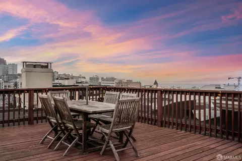 Exterior - 1565 Clay St, San Francisco, CA 94109 photo 15 of 22