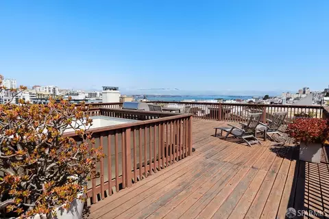 Exterior - 1565 Clay St, San Francisco, CA 94109 photo 10 of 22