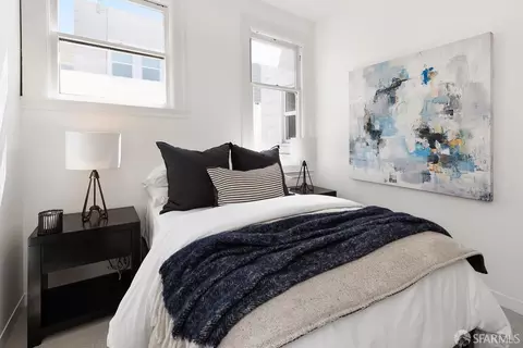 Bedroom - 1565 Clay St, San Francisco, CA 94109 photo 2 of 10