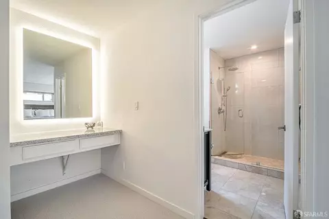 Bath - 2230 D St, Hayward, CA 94541 photo 1 of 4