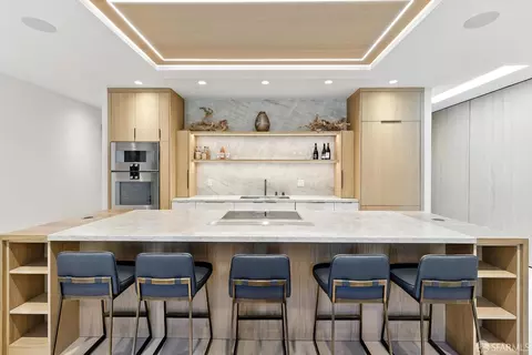 4234 24th St, San Francisco, CA 94114