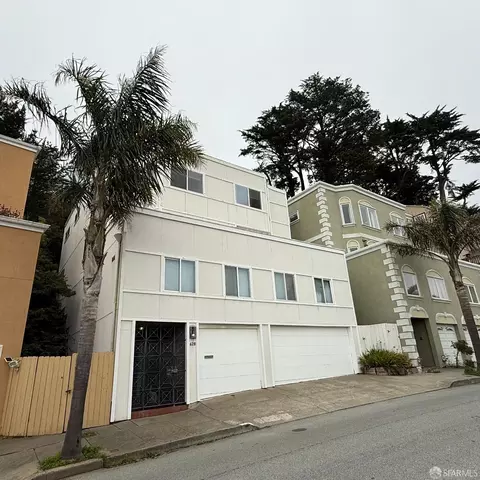 628 Los Palmos Dr, San Francisco, CA 94127
