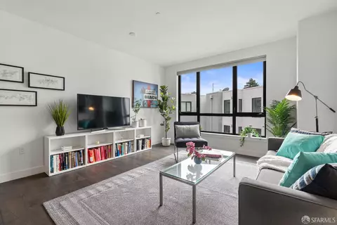 1300 22nd St #411, San Francisco, CA 94107