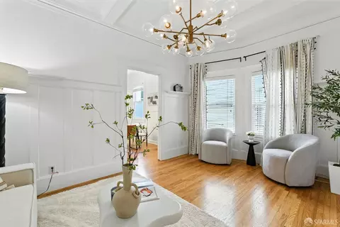 Living - 66 Pleasant St, San Francisco, CA 94108 photo 2 of 4