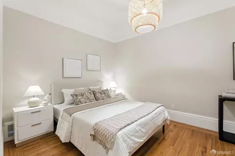 Bedroom - 66 Pleasant St, San Francisco, CA 94108 photo 4 of 5