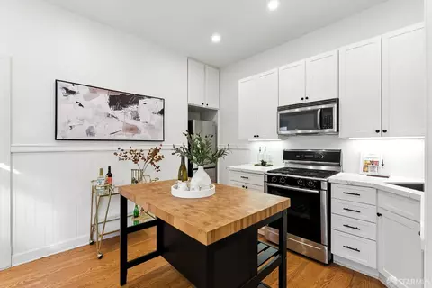 Kitchen - 66 Pleasant St, San Francisco, CA 94108 photo 3 of 4