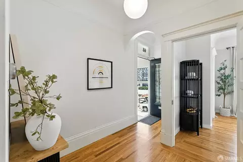 Entry Way - 66 Pleasant St, San Francisco, CA 94108 photo 1 of 3