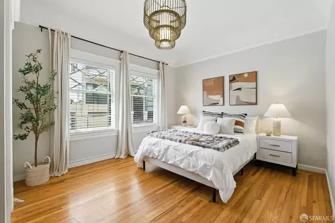 Bedroom - 66 Pleasant St, San Francisco, CA 94108 photo 1 of 5