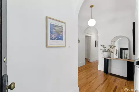 Entry Way - 66 Pleasant St, San Francisco, CA 94108 photo 2 of 3