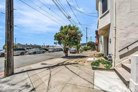 894 48th Ave, San Francisco, CA 94121 photo 6