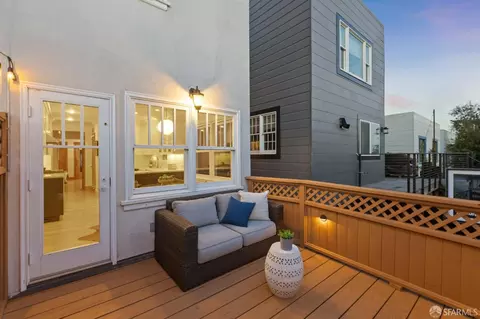 Exterior - 2201 17th Ave, San Francisco, CA 94116 photo 7 of 15
