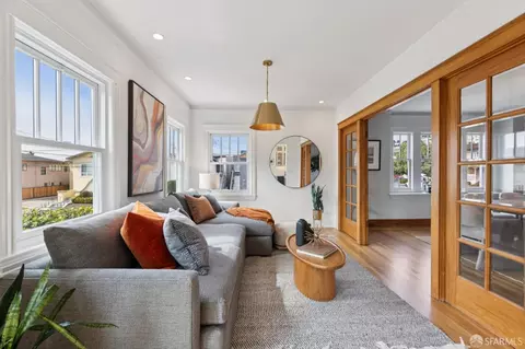 Living - 2201 17th Ave, San Francisco, CA 94116 photo 7 of 14