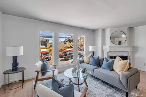 Living - 9 Shields St, San Francisco, CA 94132 photo 3 of 3