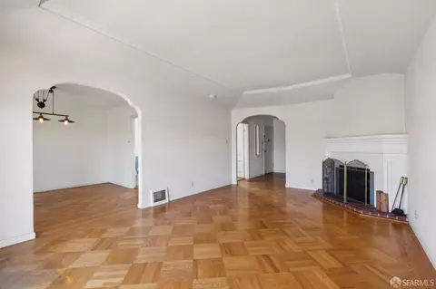 130 Meadowbrook Dr, San Francisco, CA 94132 photo 9