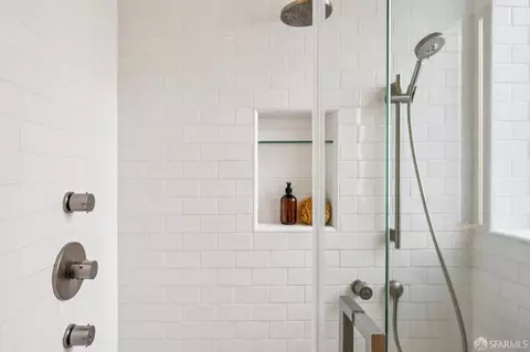 Bath - 47 Scott St, San Francisco, CA 94117 photo 3 of 3