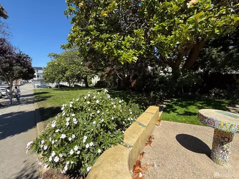 Exterior - 47 Scott St, San Francisco, CA 94117 photo 9 of 13
