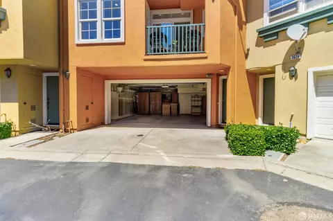 Exterior - 3633 Braxton Cmn, Fremont, CA 94538 photo 3 of 6