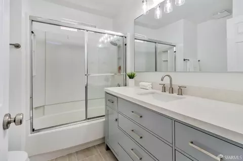 Bath - 3633 Braxton Cmn, Fremont, CA 94538 photo 3 of 4