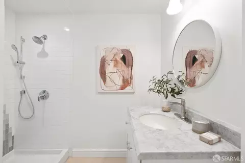 Bath - 115 Pinehurst Way, San Francisco, CA 94127 photo 5 of 5