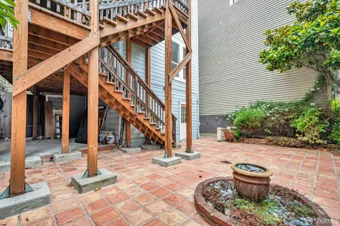 Exterior - 2733 Sutter St, San Francisco, CA 94115 photo 2 of 9