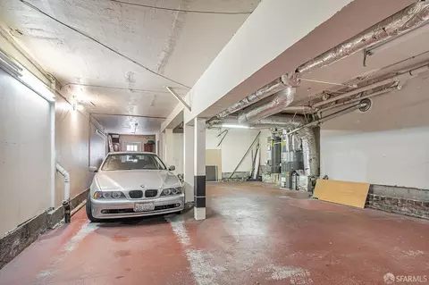Exterior - 2733 Sutter St, San Francisco, CA 94115 photo 6 of 9