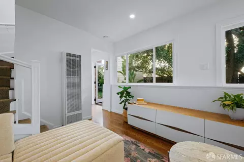 Entry Way - 150 Kingston St, San Francisco, CA 94110 photo 1 of 1
