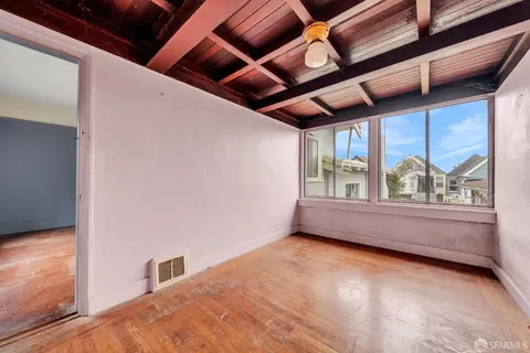Bedroom - 41 Ridgewood Ave, San Francisco, CA 94112 photo 3 of 3