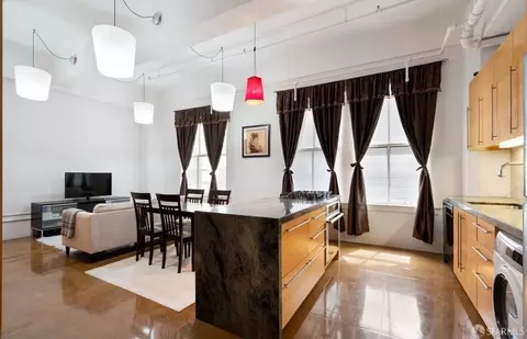 2 Mint Plz #207, San Francisco, CA 94103