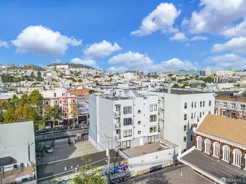 View/Area - 413 Valencia St #303, San Francisco, CA 94103 photo 5 of 13