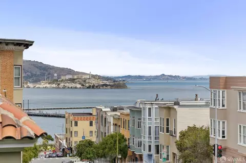View/Area - 2841 Larkin St, San Francisco, CA 94109 photo 2 of 3