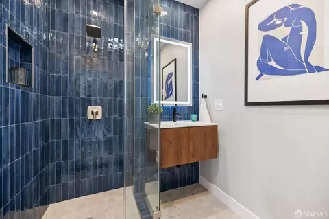 Bath - 2841 Larkin St, San Francisco, CA 94109 photo 2 of 7