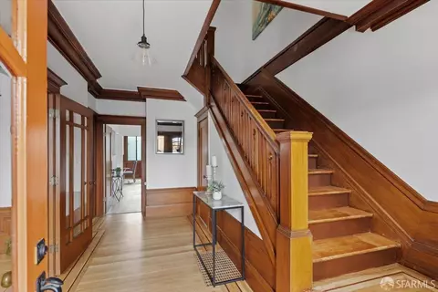 Entry Way - 791 26th Ave, San Francisco, CA 94121 photo 2 of 3