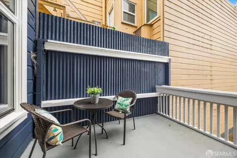 Exterior - 791 26th Ave, San Francisco, CA 94121 photo 3 of 7