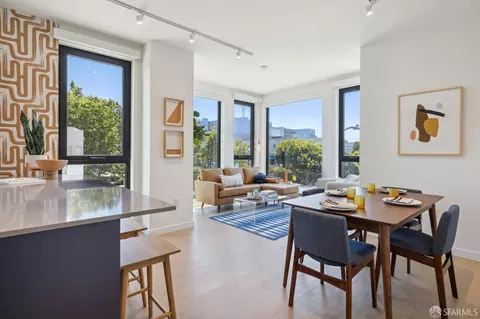 988 Harrison St #707, San Francisco, CA 94107