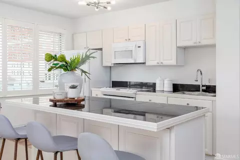 Kitchen - 1001 Pine St #609, San Francisco, CA 94109 photo 3 of 3