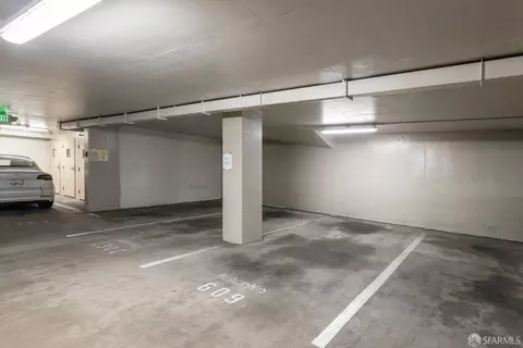 Exterior - 1001 Pine St #609, San Francisco, CA 94109 photo 2 of 4