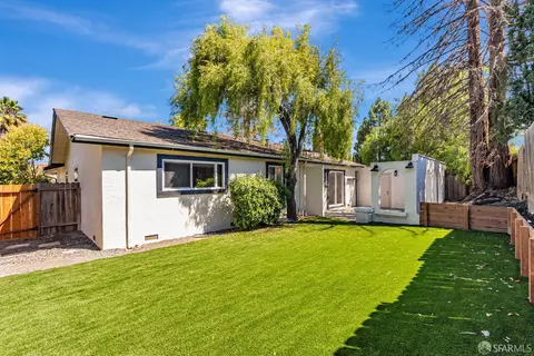 Exterior - 372 Glacier Dr, Martinez, CA 94553 photo 7 of 9
