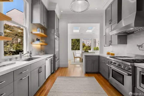 2978 Pine St, San Francisco, CA 94115 photo 5