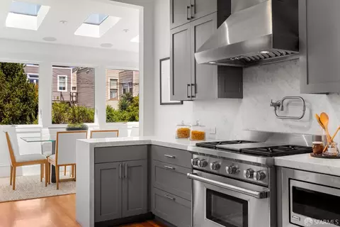 2978 Pine St, San Francisco, CA 94115 photo 8