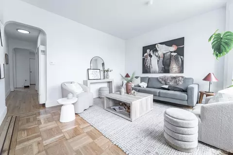 1538 Thomas Ave, San Francisco, CA 94124