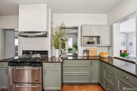 Kitchen - 21 5th Ave, San Francisco, CA 94118 photo 2 of 2